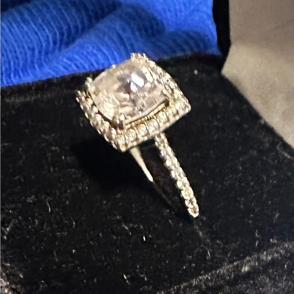 Diamonique Asscher cut halo ring - Picture 2 of 5